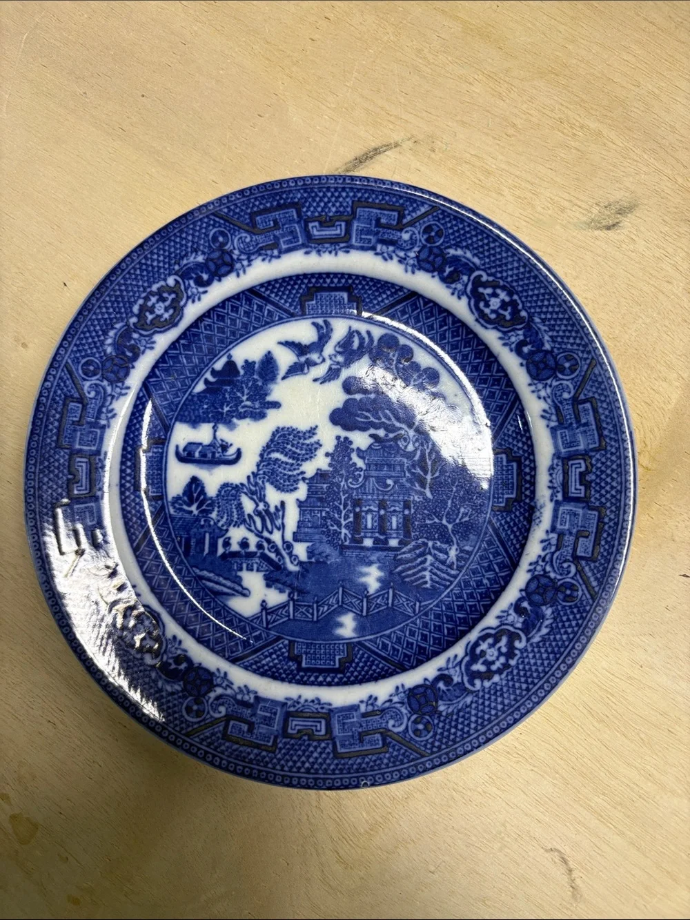 Allerton’s Ltd. Blue Willow 3 Salad/Dessert Plates Blue and White Chinoiserie.